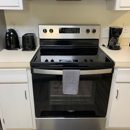 Central Bellevue Guesthouse מראה חיצוני תמונה
