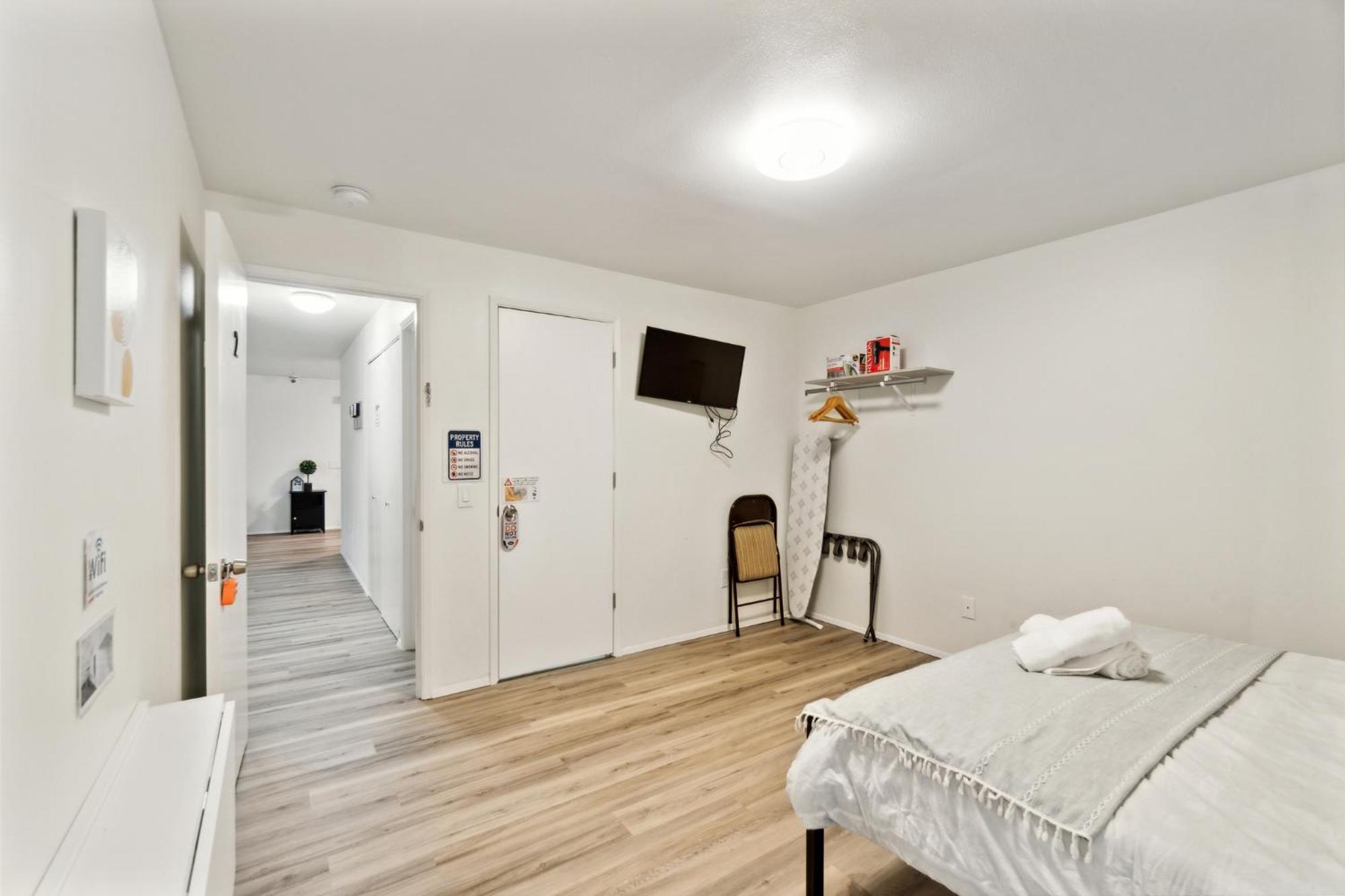 Central Bellevue Guesthouse מראה חיצוני תמונה