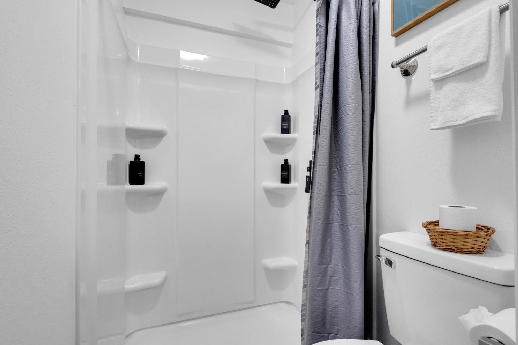 Central Bellevue Guesthouse מראה חיצוני תמונה