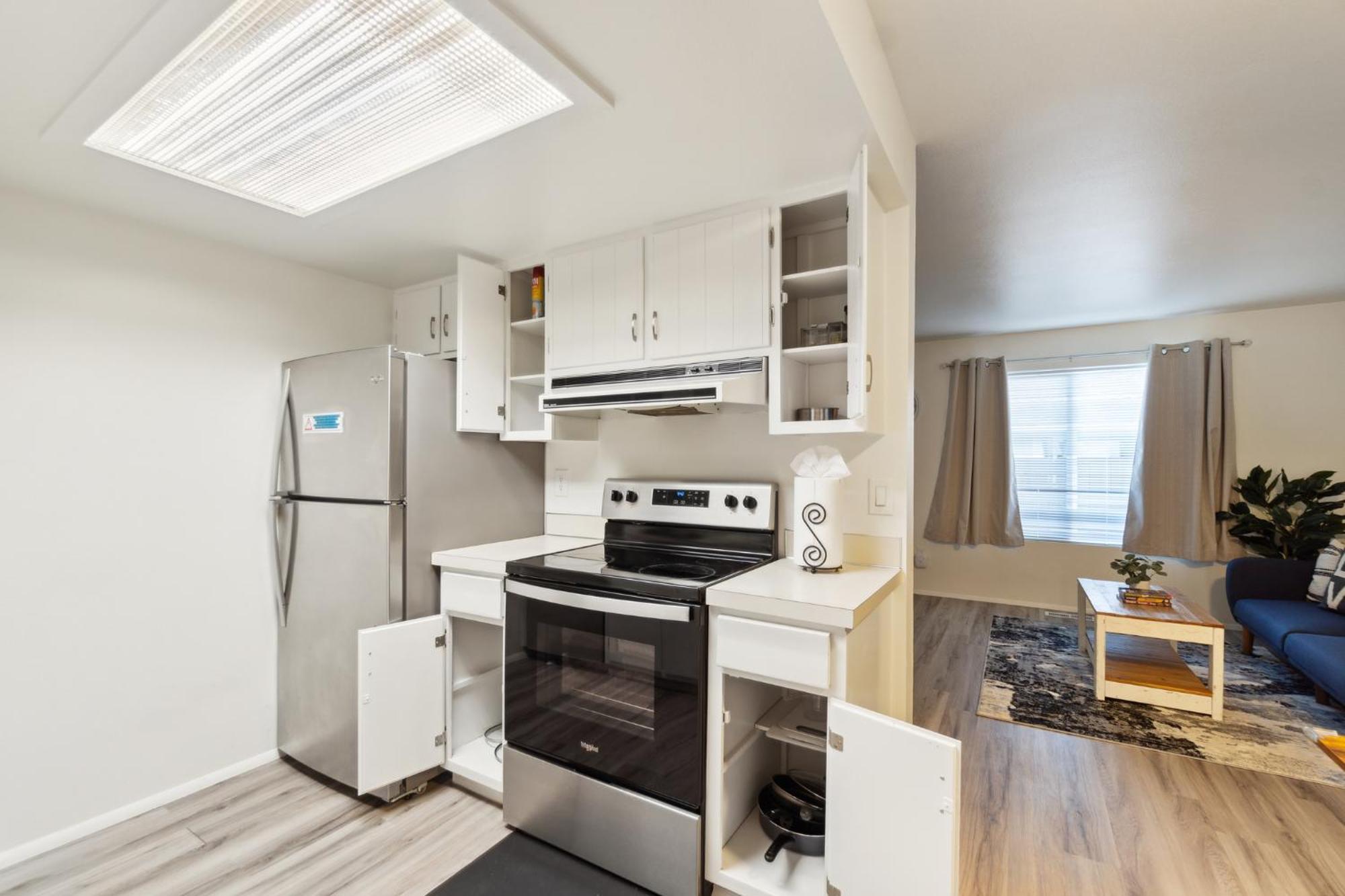 Central Bellevue Guesthouse מראה חיצוני תמונה